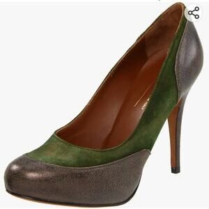DONALD J Pliner Lennox khaki Green Suede platform Heels size 7.5 new!!!‎